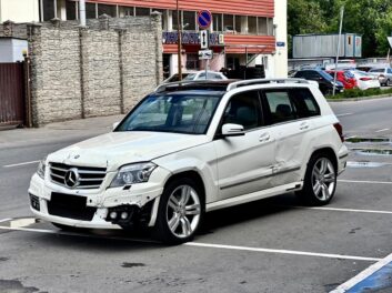 Mercedes-Benz GLK 3.0 Автомат 2008 года